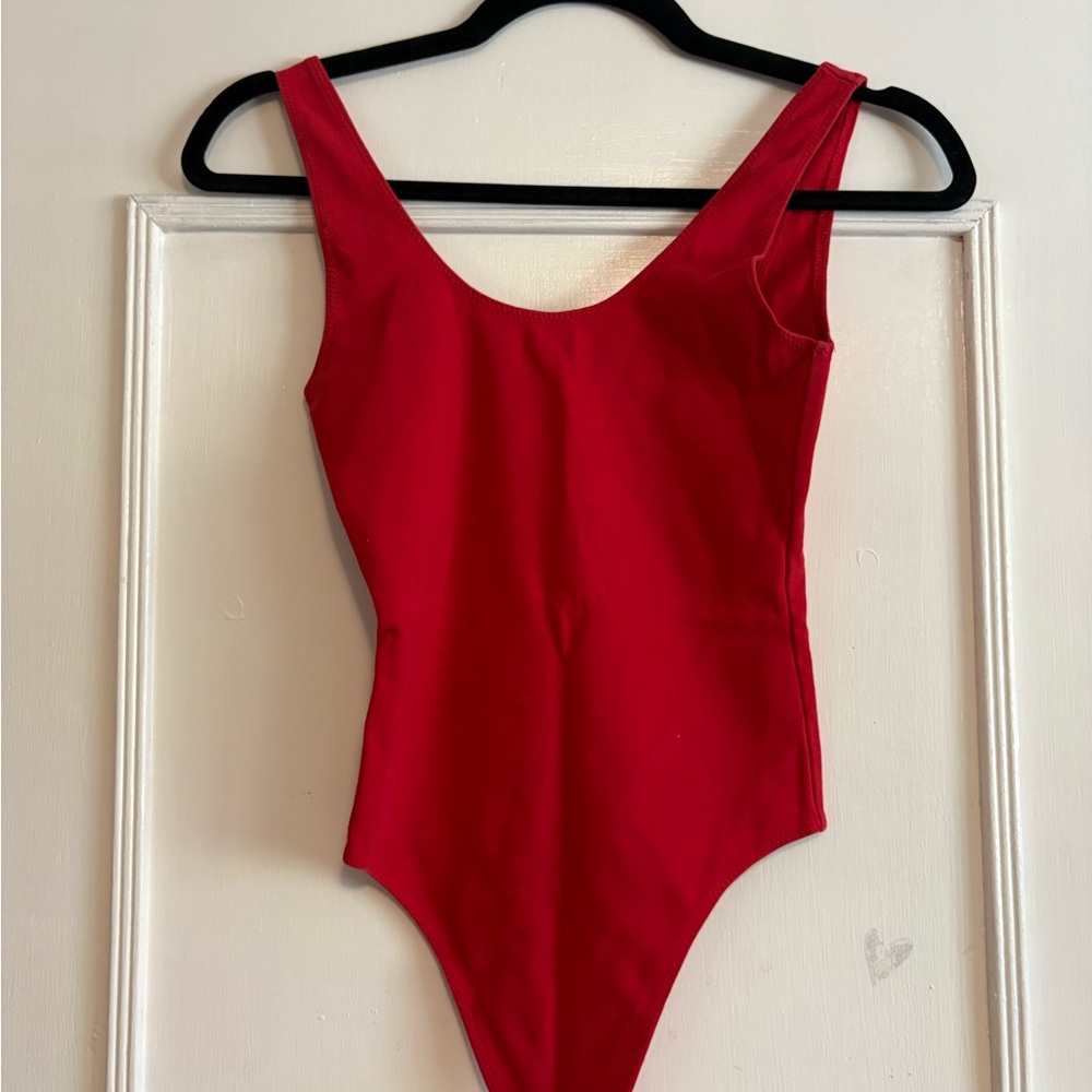 Wilfred Red Scoop Neck Bodysuit